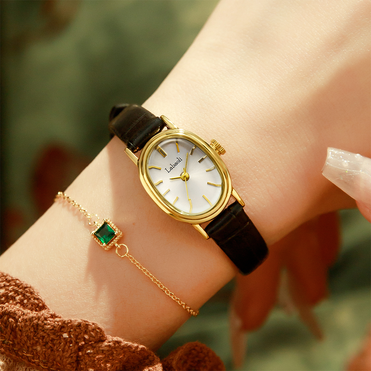 Women's watch LA400